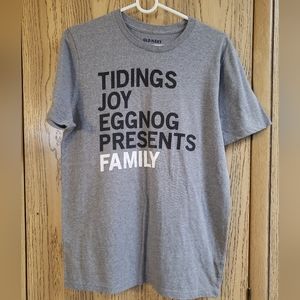 Christmas Holiday T-Shirt Old Navy Tidings Joy Eggnog Presents Family Small Grey